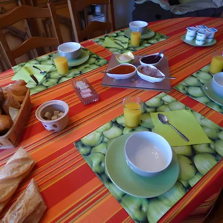 Bed and Breakfast D'hotes Les Rosiers La Flèche